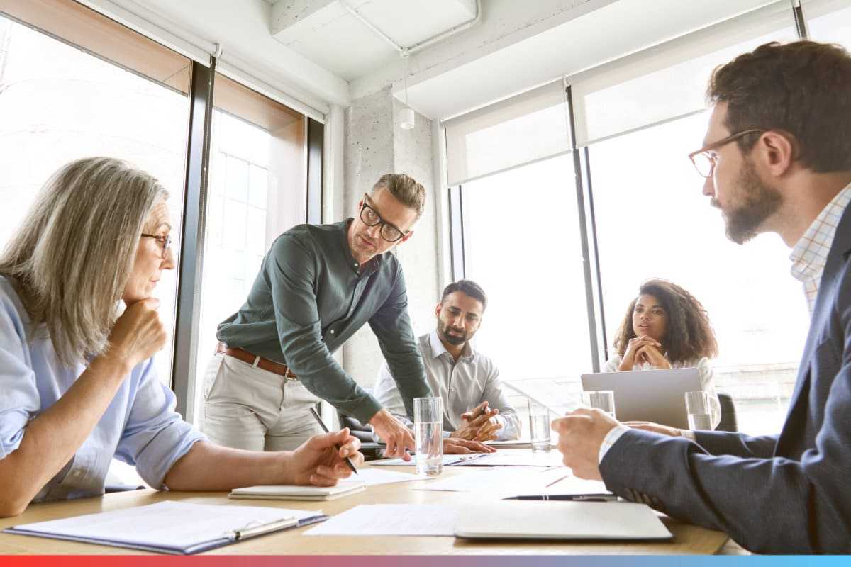 短期ROI vs 长期品牌,企业该如何找到平衡点?